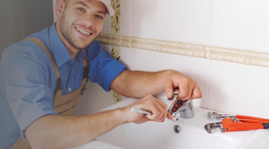 Local annual plumbing maintenance in Fruitland, IA
